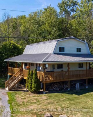 525 Fry Road, Prince Edward County