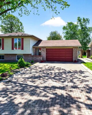 525 Pine Street E, Gananoque