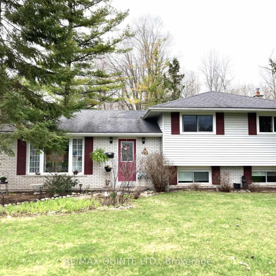 527 Montrose Road, Quinte West