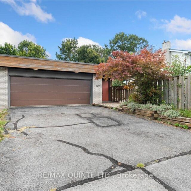 529 Victoria Avenue, Belleville