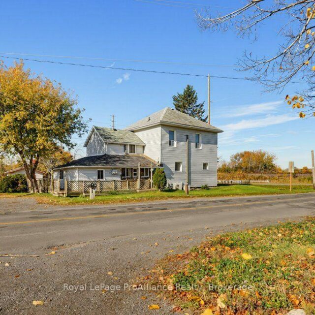 533 Avonlough Road, Belleville