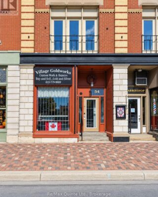 54 Bridge Street E, Belleville