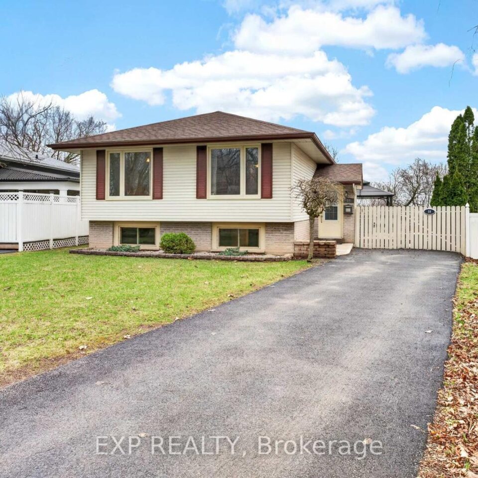 54 Dauphin Avenue, Kingston