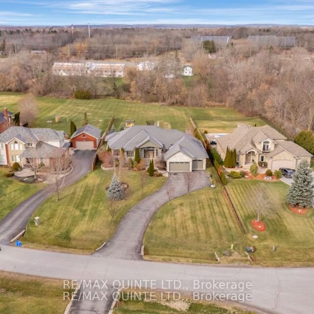 54 Settlers Landing Drive, Quinte West