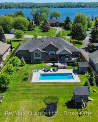 54 Settlers Landing Drive, Quinte West