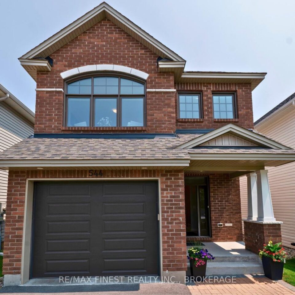 544 Savannah Court, Kingston (city Northwest)