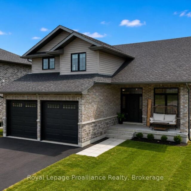 55 Lanark Drive, Belleville