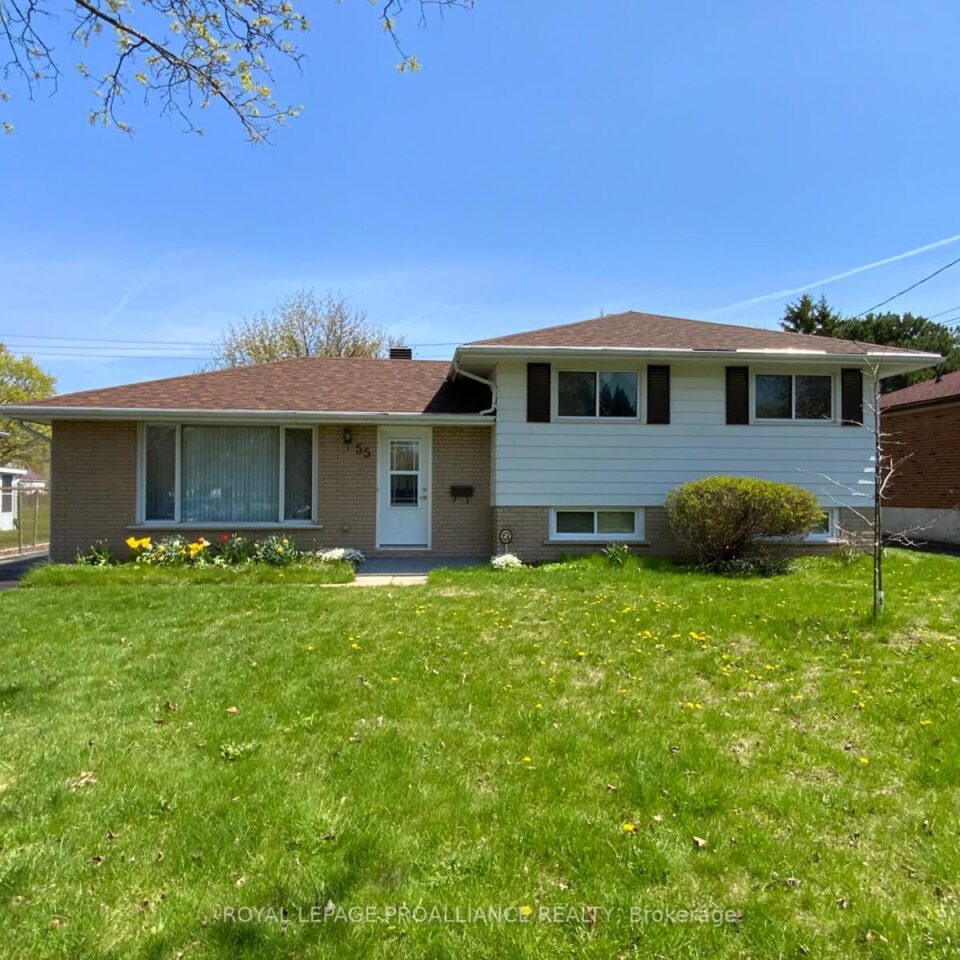 55 Village Drive, Belleville