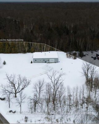 555 Douglas Road, Centre Hastings