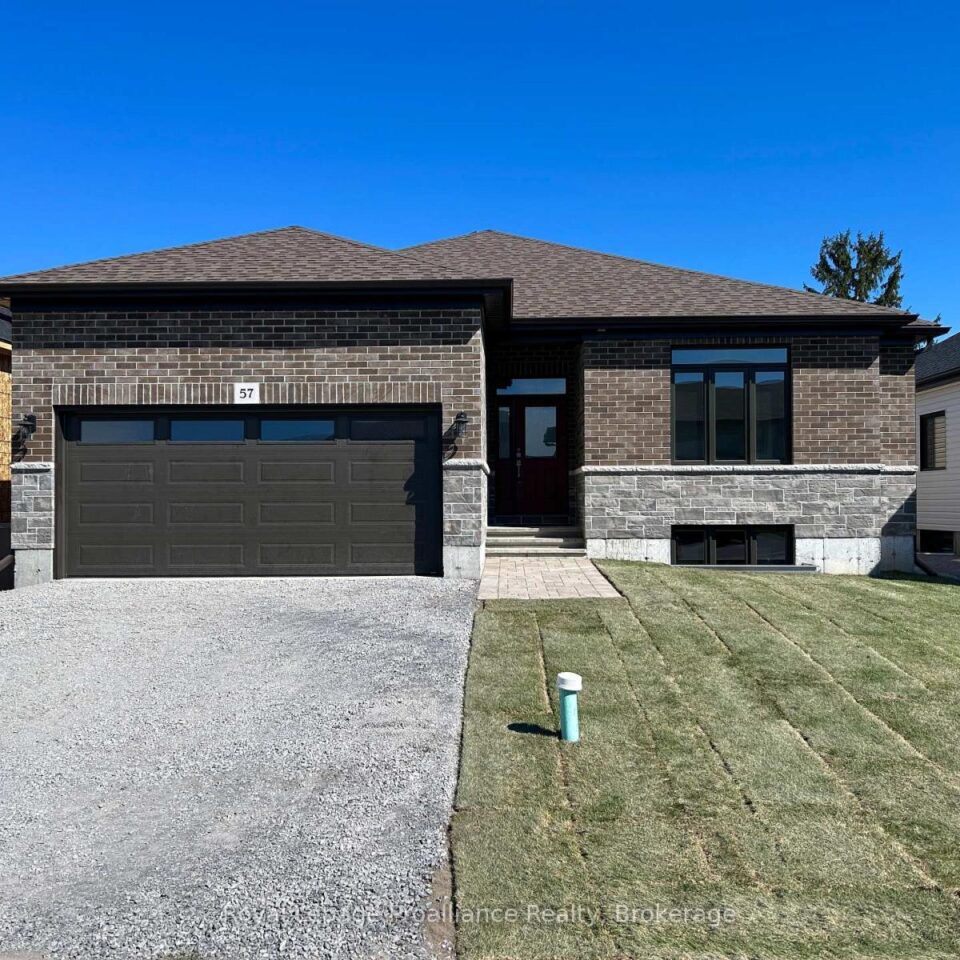 57 Cottonwood Drive, Belleville