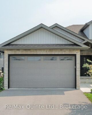 57 Hillside Meadow Drive, Quinte West