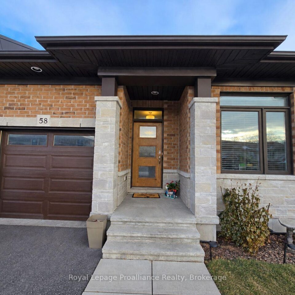 58 Ledgerock Court, Quinte West
