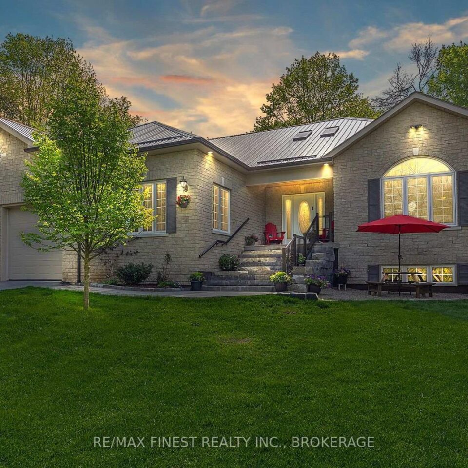 5885 Davey Drive, Frontenac (frontenac South)