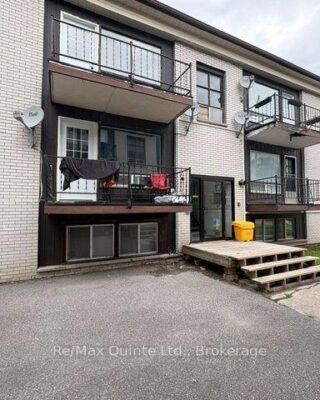 6 – 174 Queen Street, Quinte West