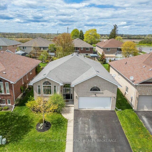 6 Ashwood Crescent, Greater Napanee