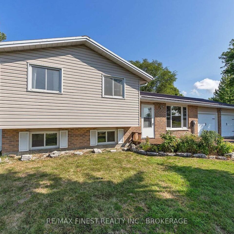 6 Marino Drive, Kingston (city North Of 401)