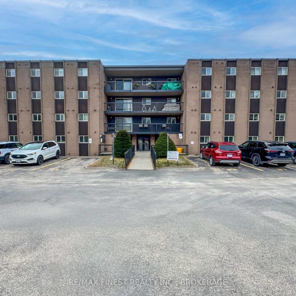 601 – 610 William Street, Gananoque