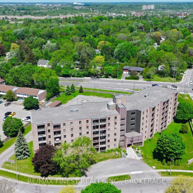 602 – 17 Eldon Hall Place, Kingston