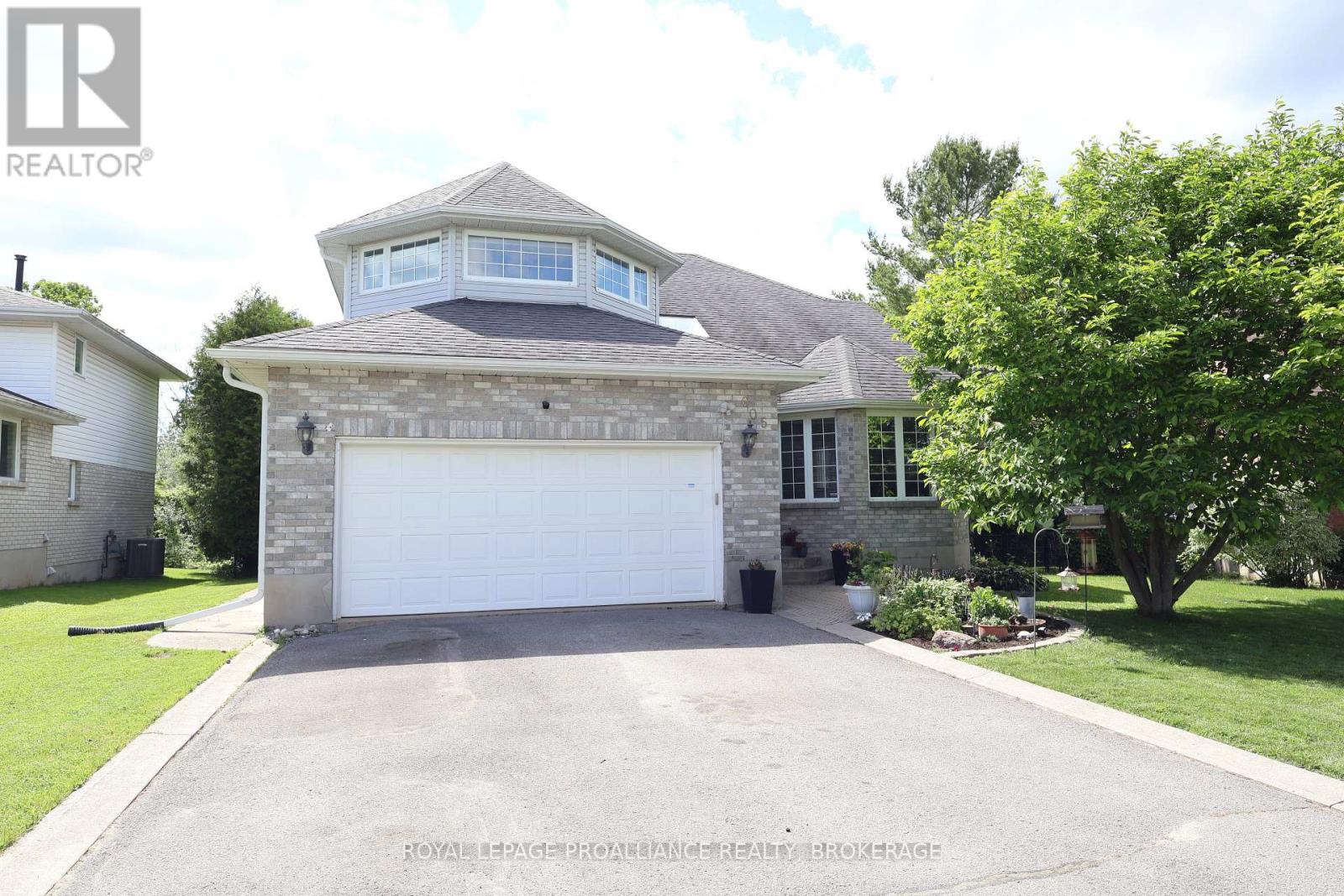 605 Fernmoor Drive, Kingston