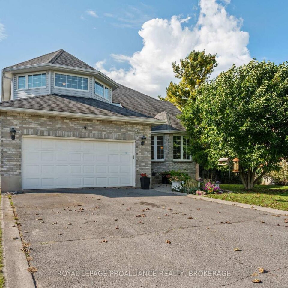 605 Fernmoor Drive, Kingston