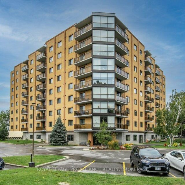 606 – 120 Barrett Court, Kingston
