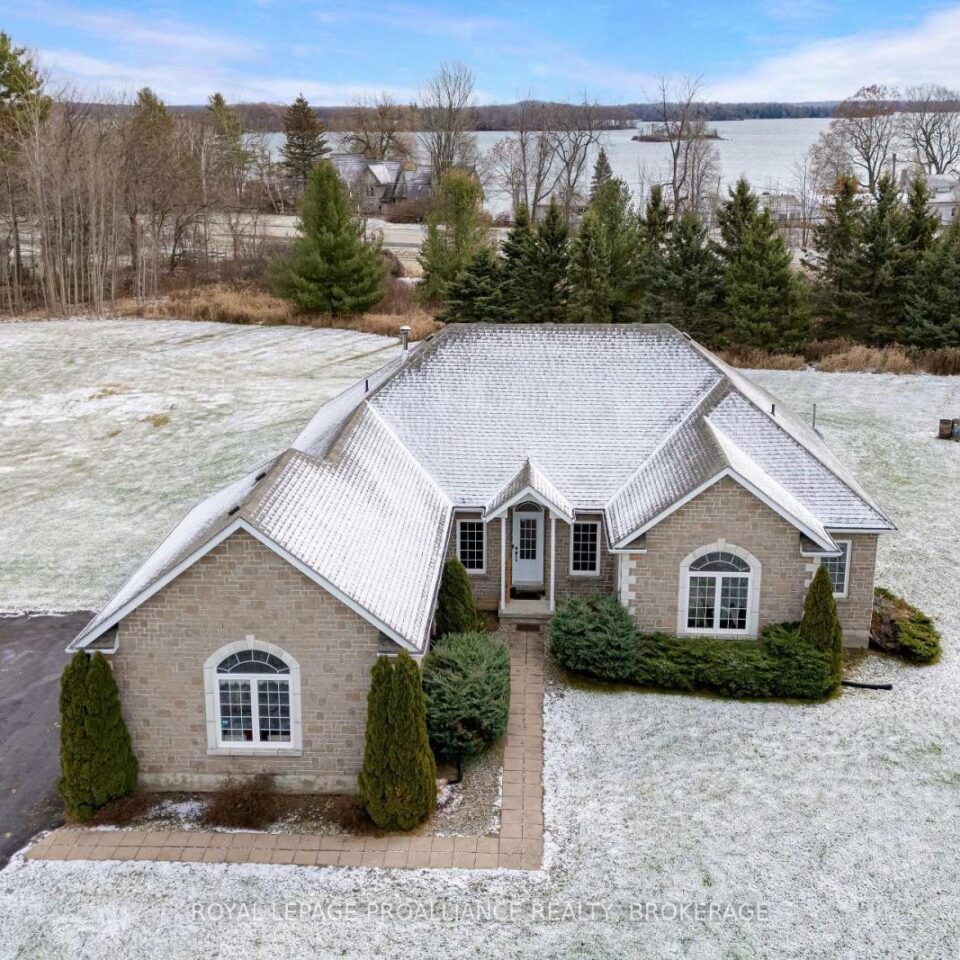 61 Conner Drive, Gananoque