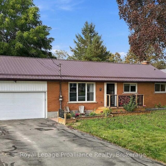 619 Ashley Street, Belleville