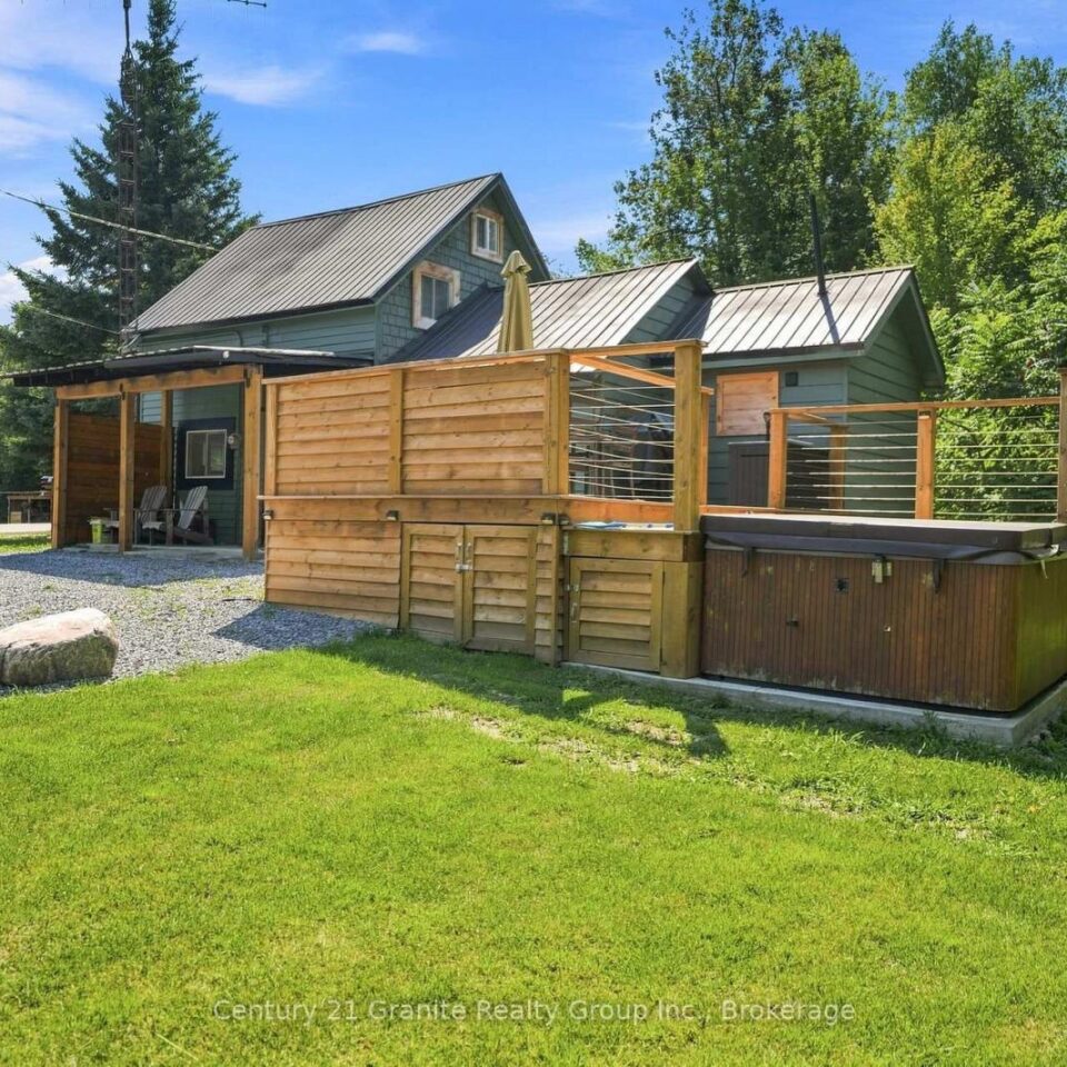 630 South Baptiste Lake Road, Hastings Highlands