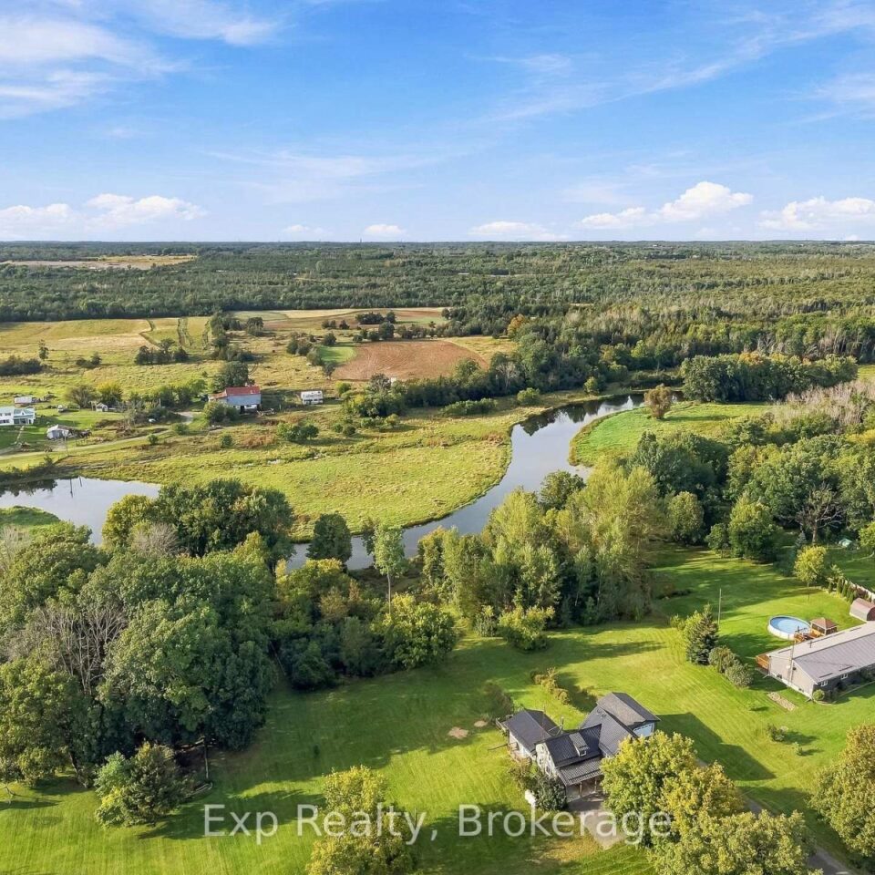 6397 Old Highway 2, Tyendinaga