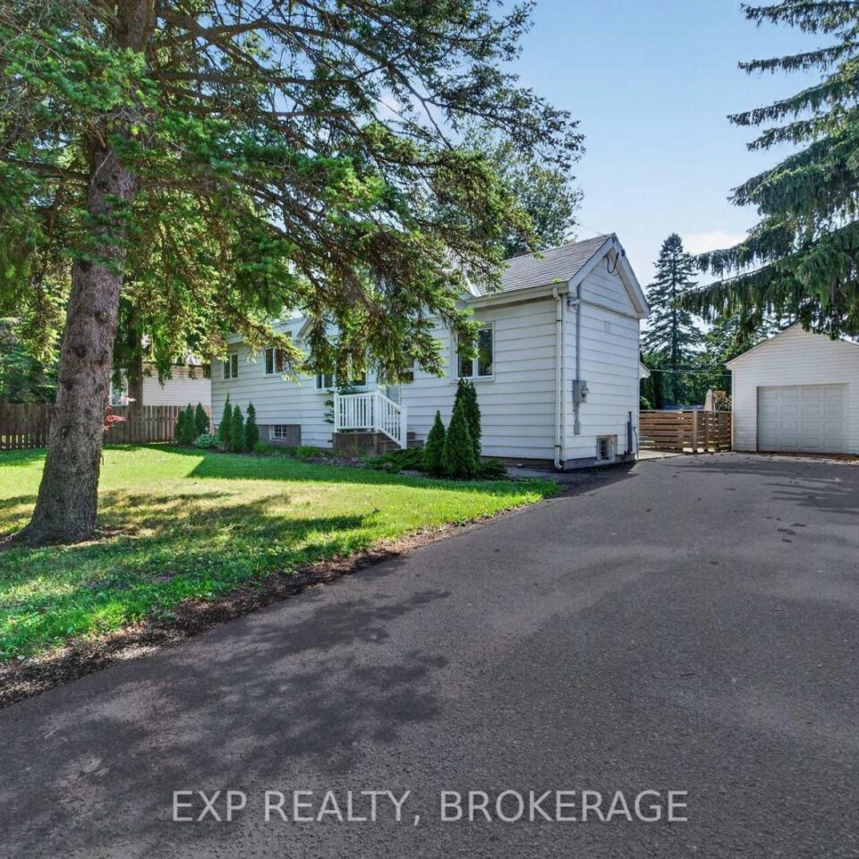 646 Portsmouth Avenue, Kingston
