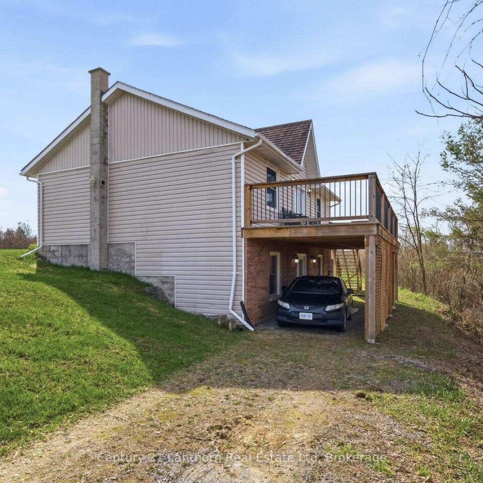 656a Cooper Road, Madoc