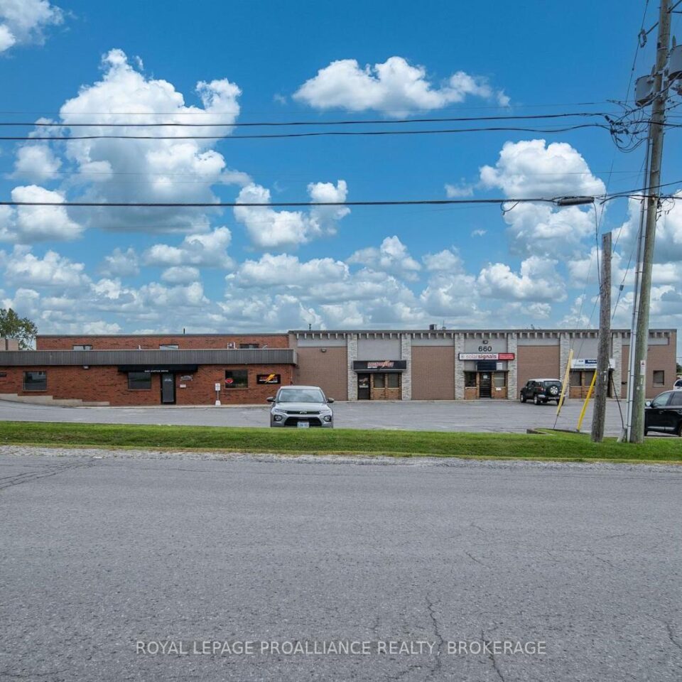 660 Justus Drive, Kingston