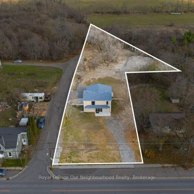 6682 Wheeler Street, Stone Mills