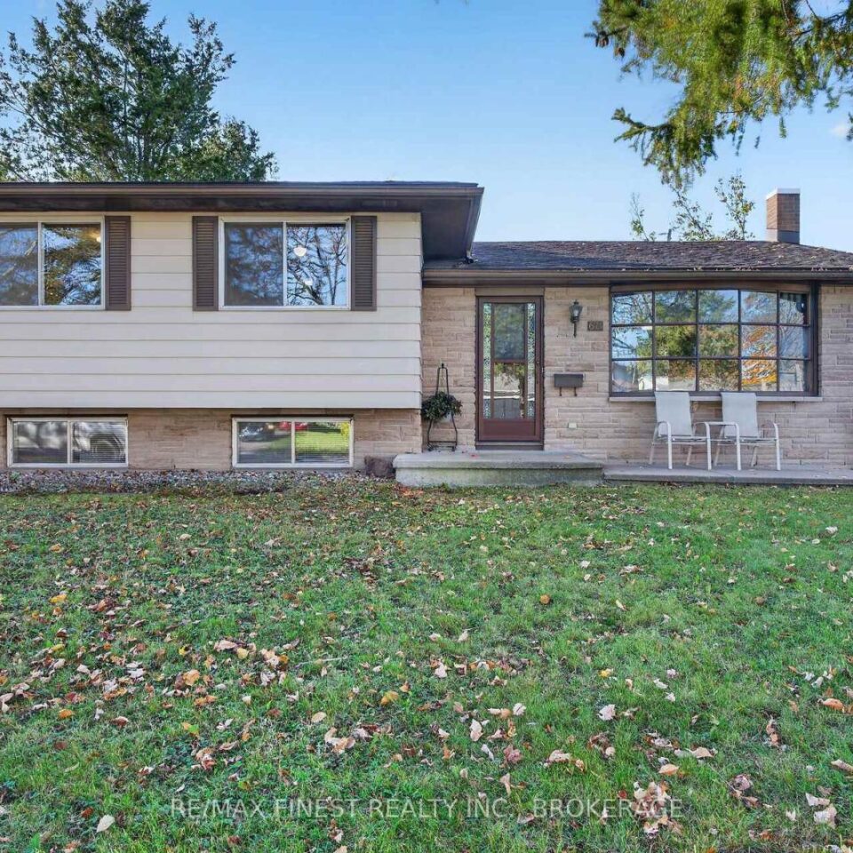 674 Harrow Place, Kingston