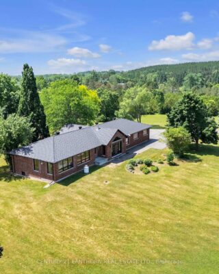 676 Foxton Road, Belleville