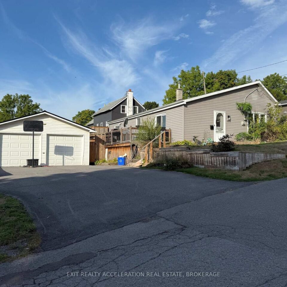 68 Raglan Street, Greater Napanee (greater Napanee)