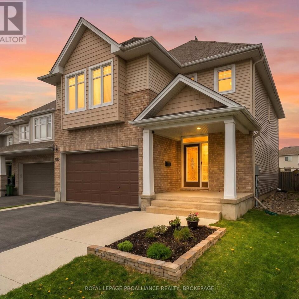 680 Fieldstone Drive, Kingston