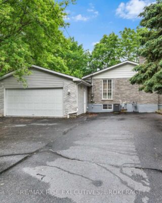 687 High Gate Park Drive, Kingston