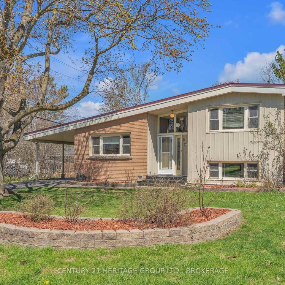 69 Campbell Crescent, Kingston
