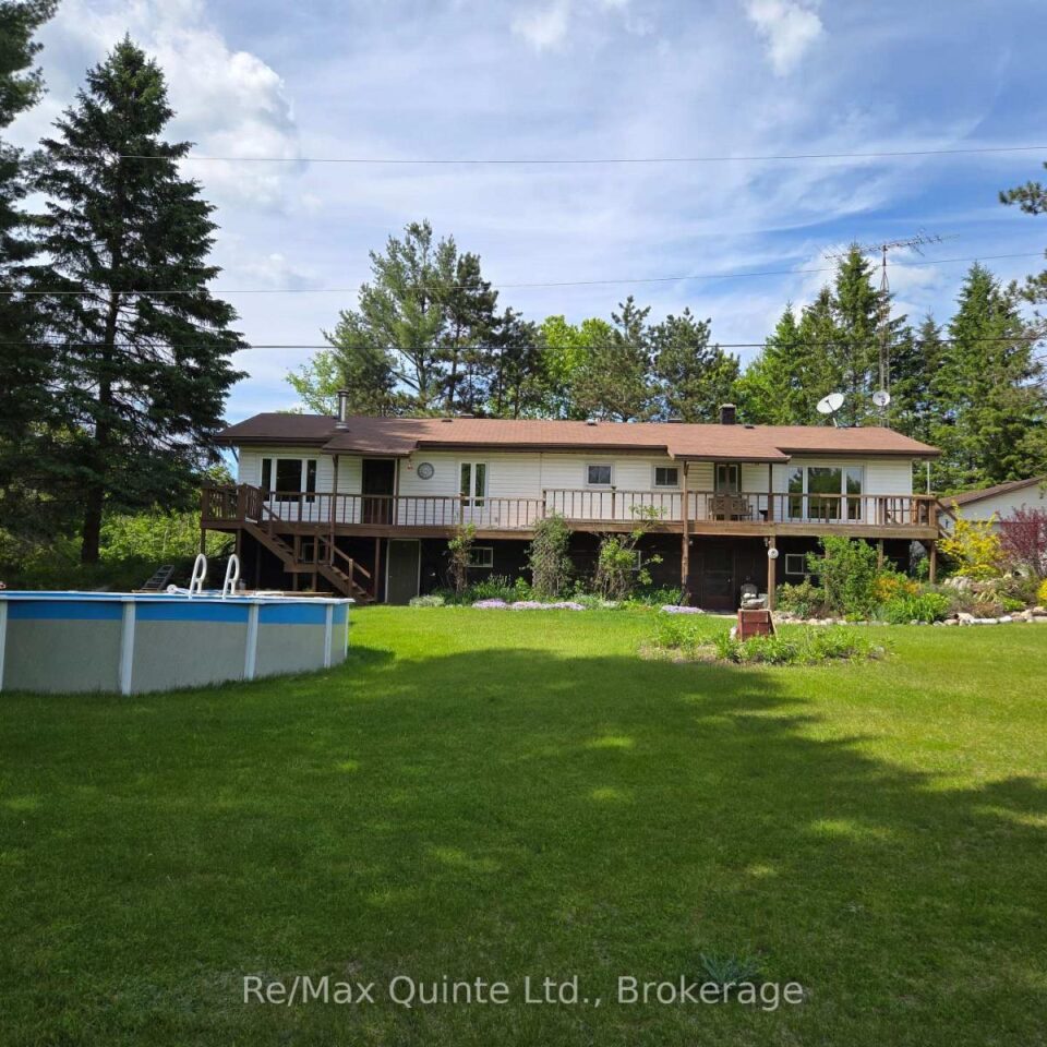 690 Potter Settlement Road, Tweed