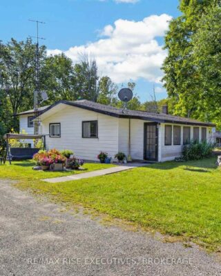 6900 Perth Road, South Frontenac