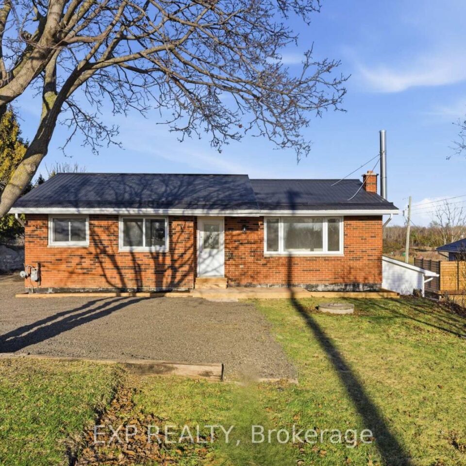 696 Whites Road, Quinte West