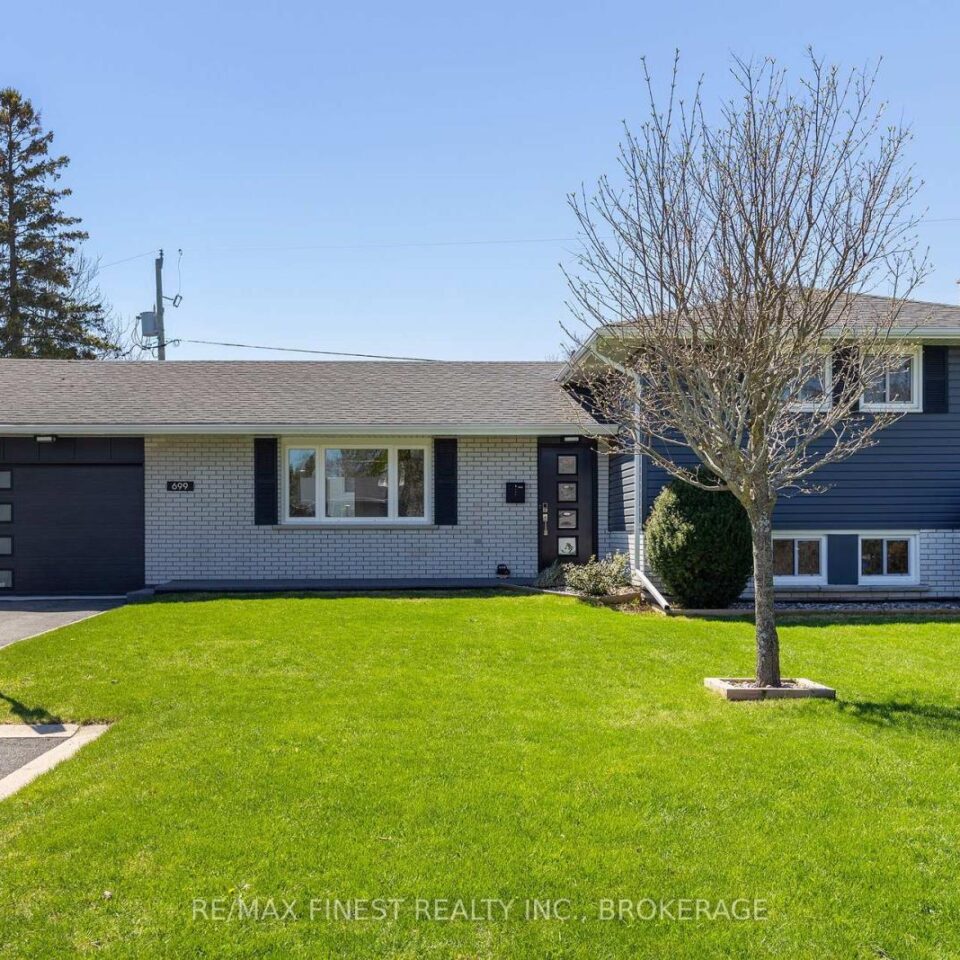 699 Wembly Place, Kingston