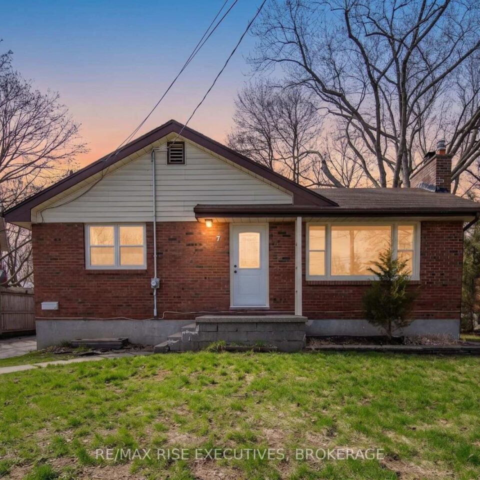 7 Benjamin Street, Belleville