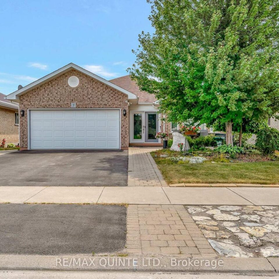 7 Chestnut Drive, Belleville
