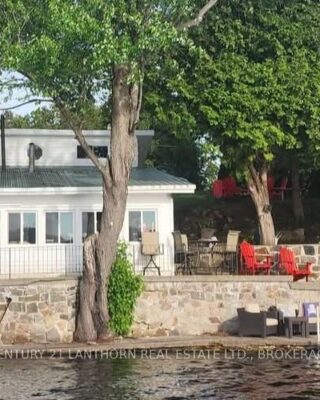 7 South Shore Drive, Stone Mills