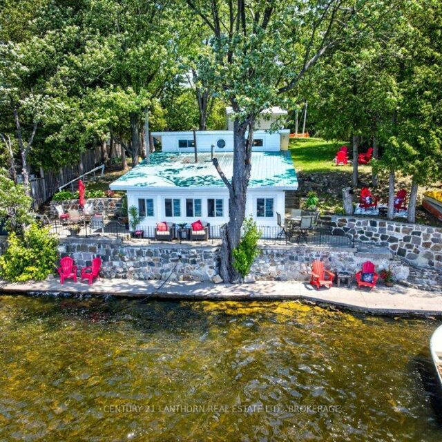 7 South Shore Drive, Stone Mills