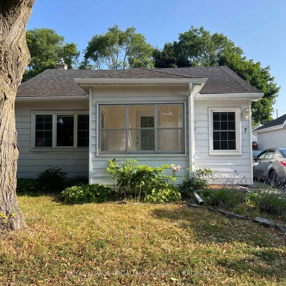 7 Third Avenue, Kingston