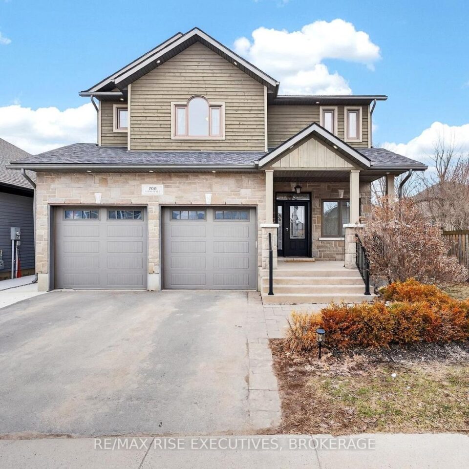 700 Stonehenge Street, Kingston