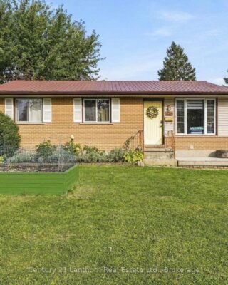 706 Willis Street, Kingston